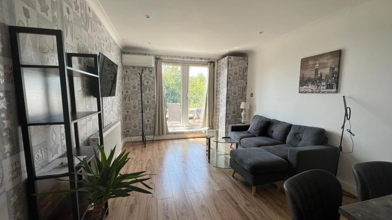 Comfy 2 Bedroom Apartments - Finchley Road, London Exteriör bild