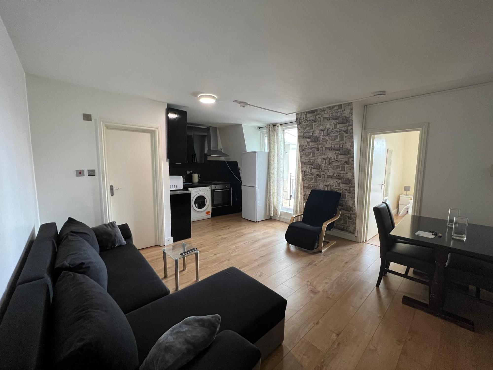 Comfy 2 Bedroom Apartments - Finchley Road, London Exteriör bild
