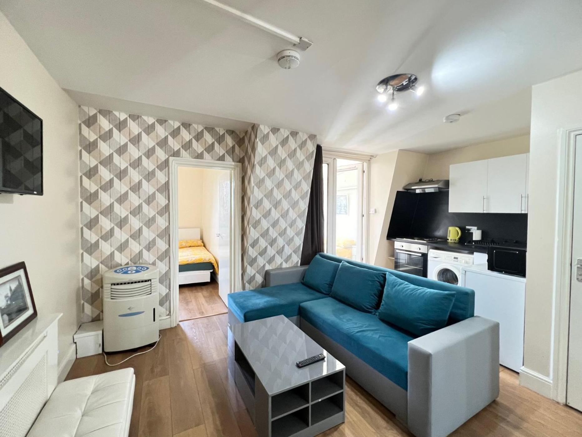 Comfy 2 Bedroom Apartments - Finchley Road, London Exteriör bild